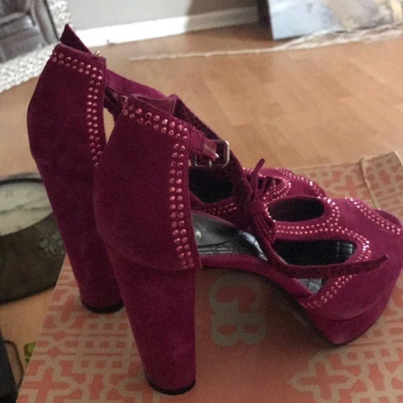 Gianni Bini Peep Toe Fuschia/Hot Pink Heels 6.5 - Picture 3 of 4